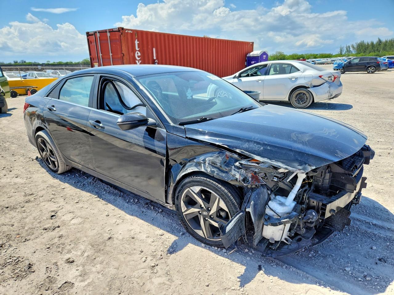 2023 HYUNDAI ELANTRA