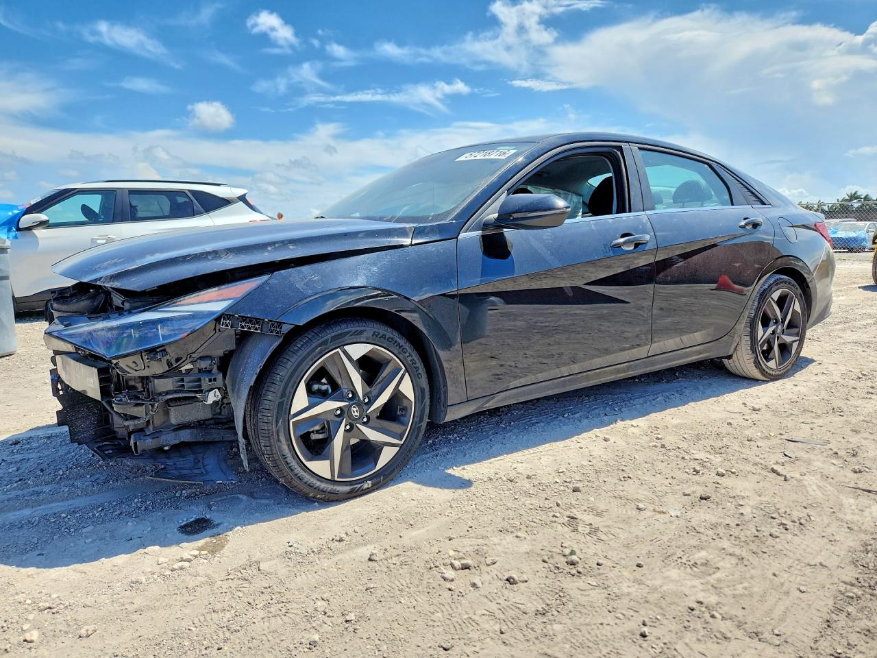 2023 HYUNDAI ELANTRA