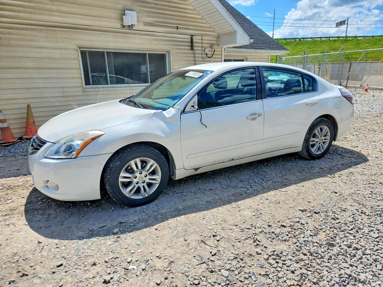 2011 NISSAN ALTIMA