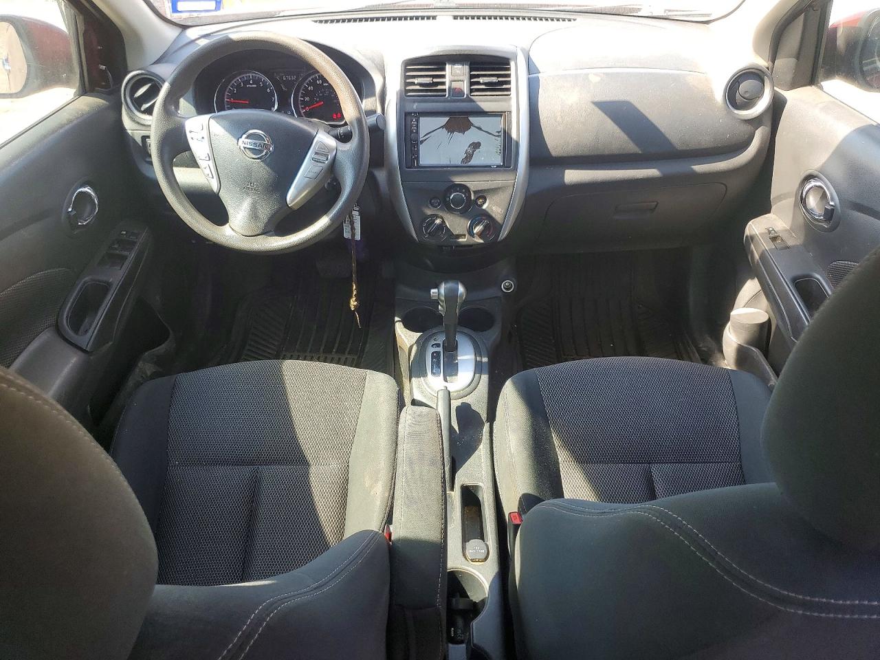 2017 NISSAN VERSA