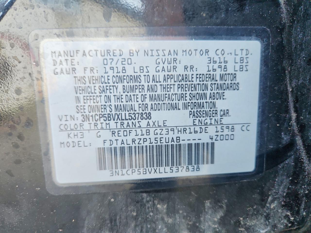 2020 NISSAN KICKS