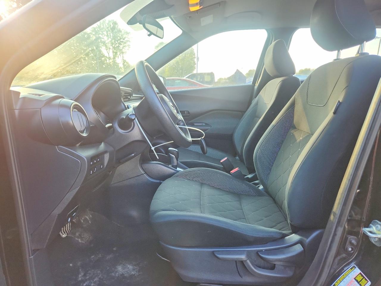 2020 NISSAN KICKS