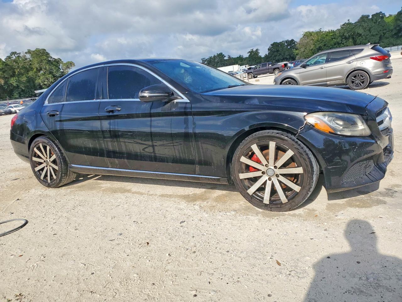 2016 MERCEDES-BENZ C-CLASS