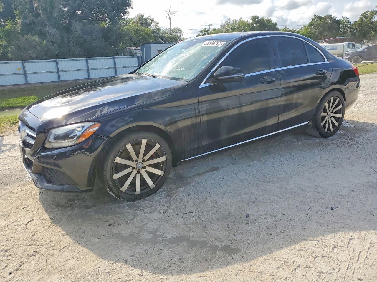 2016 MERCEDES-BENZ C-CLASS