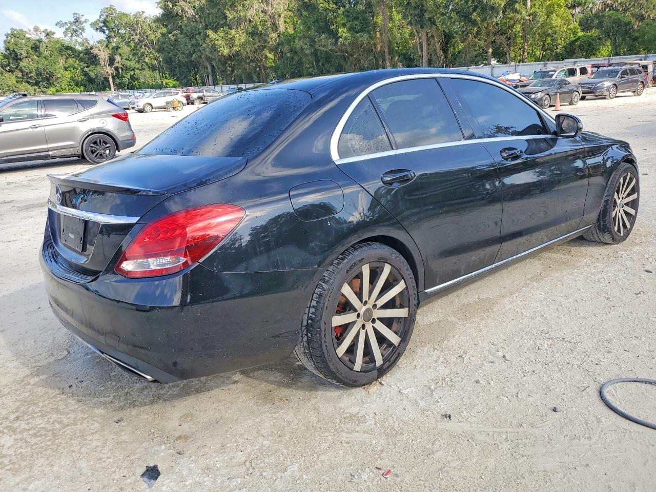 2016 MERCEDES-BENZ C-CLASS