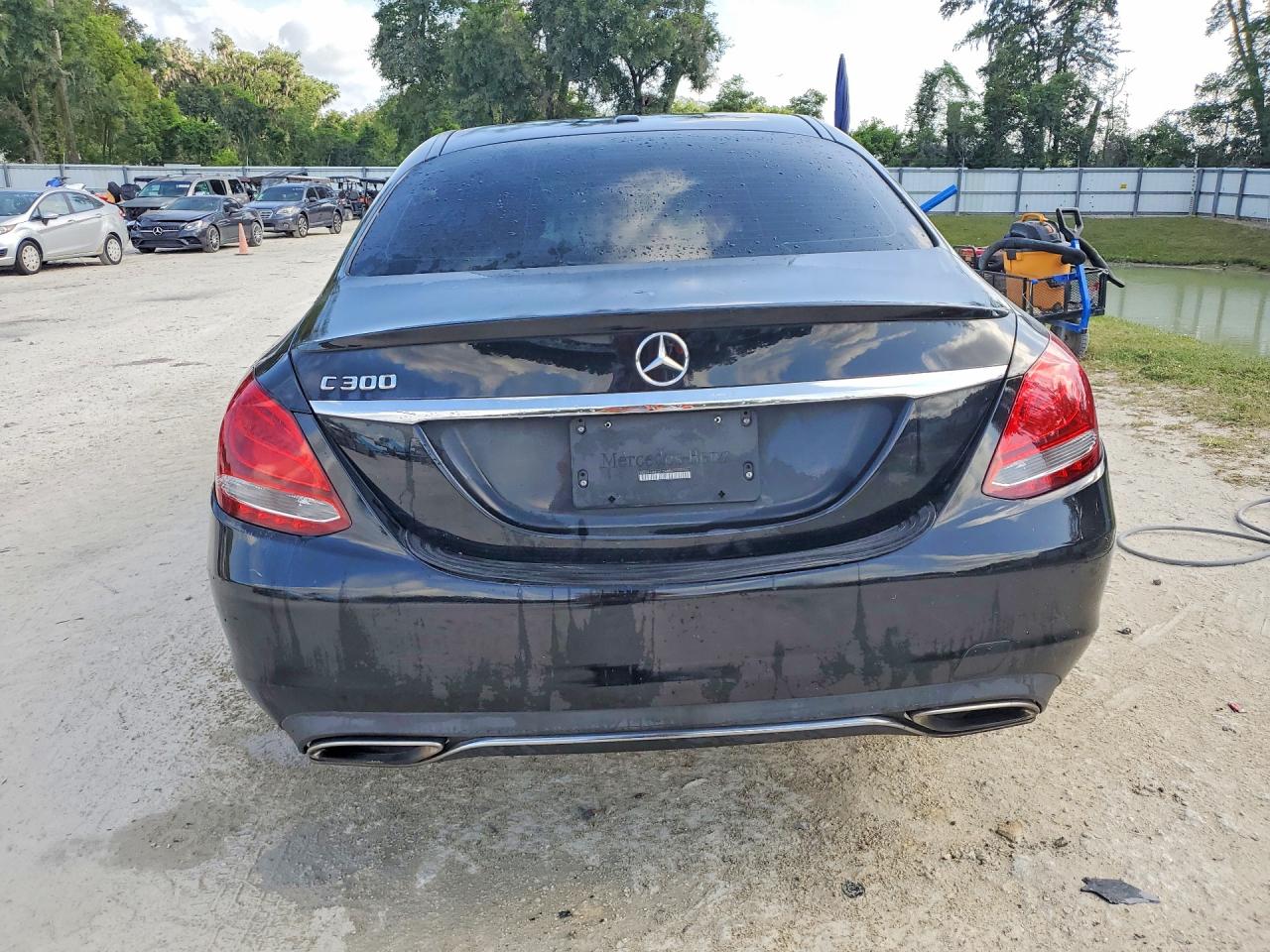 2016 MERCEDES-BENZ C-CLASS