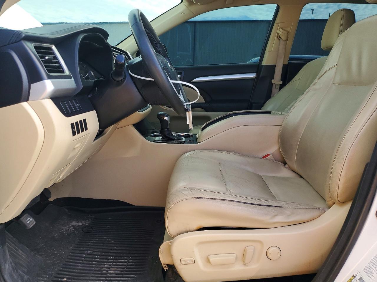2015 TOYOTA HIGHLANDER
