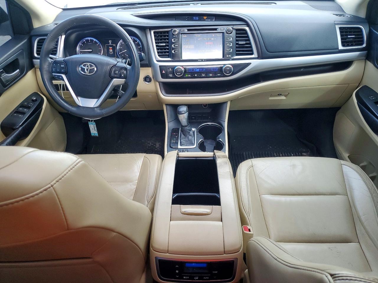 2015 TOYOTA HIGHLANDER