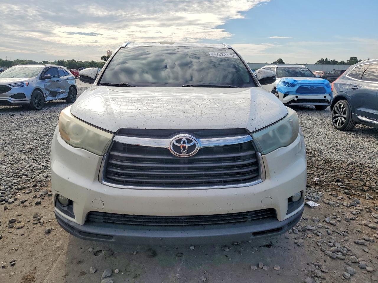 2015 TOYOTA HIGHLANDER