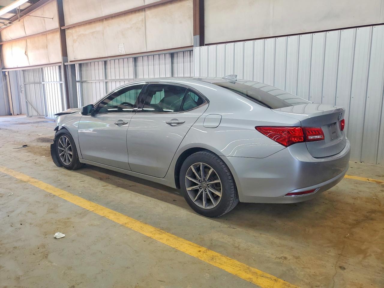 2018 ACURA TLX
