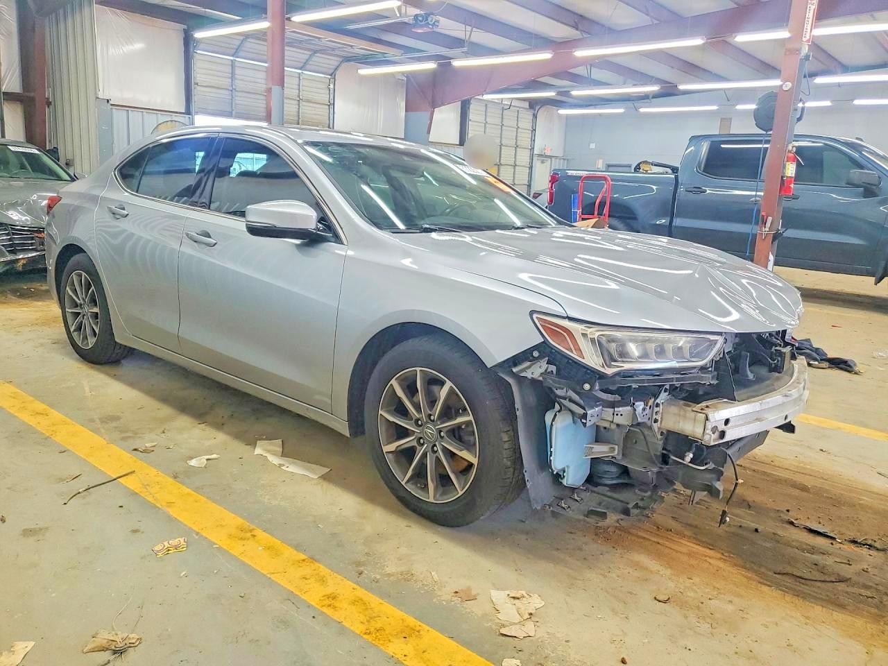 2018 ACURA TLX