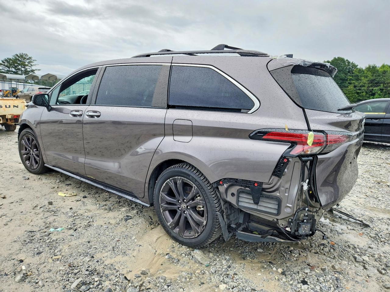 2022 TOYOTA SIENNA