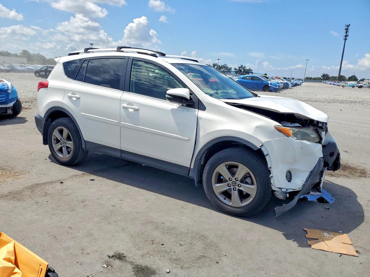 2015 TOYOTA RAV4