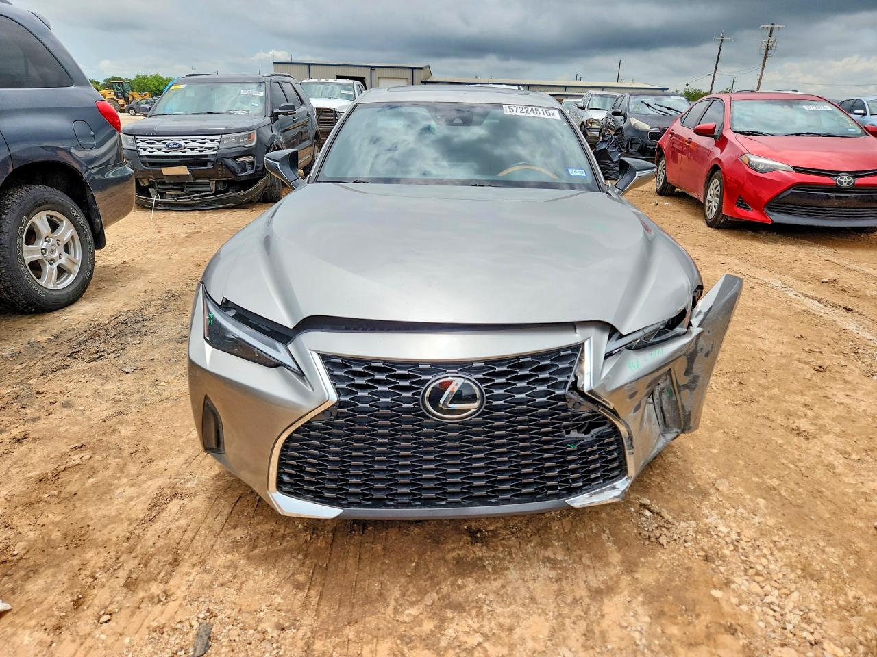 2022 LEXUS IS