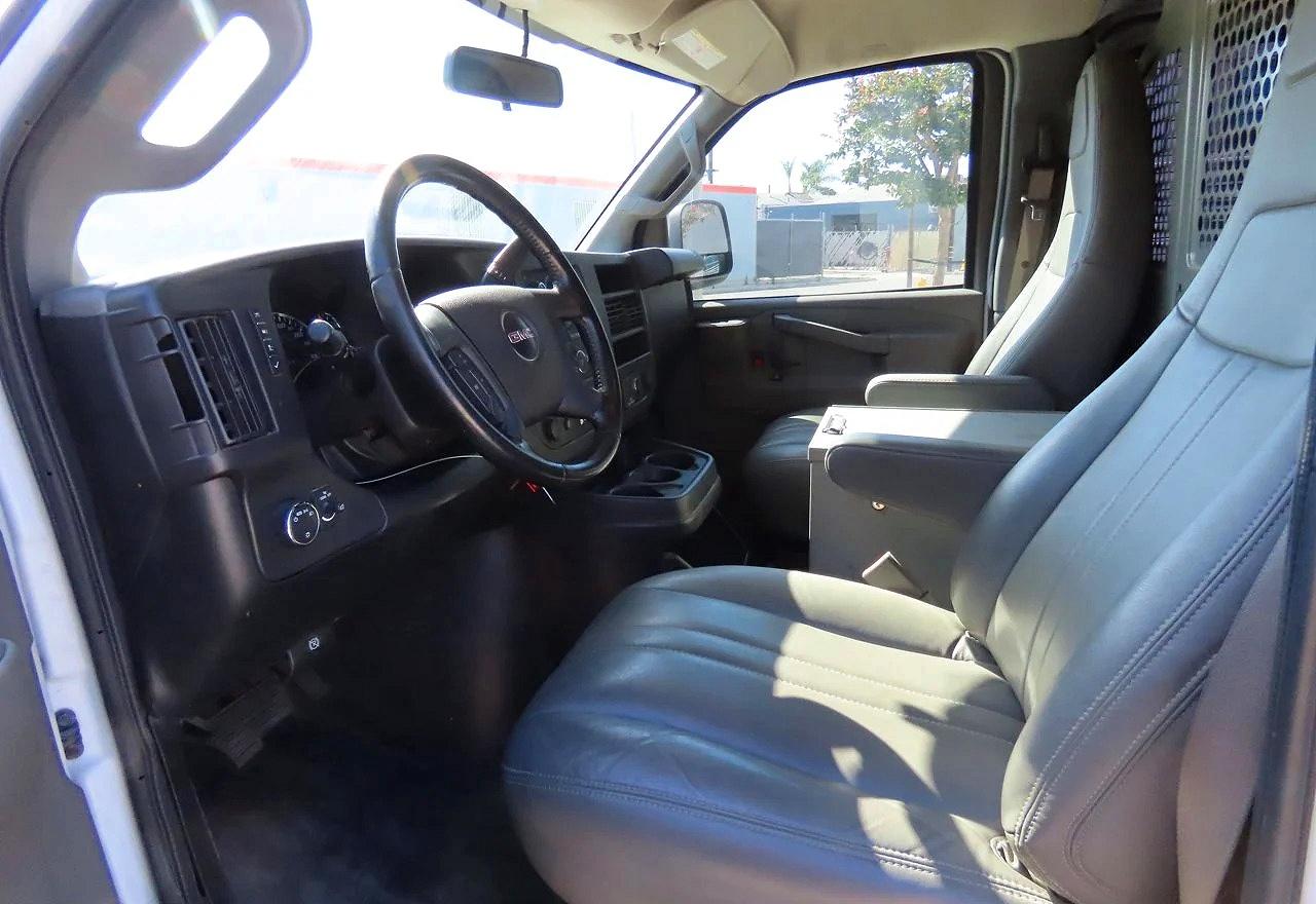 2020 GMC SAVANA