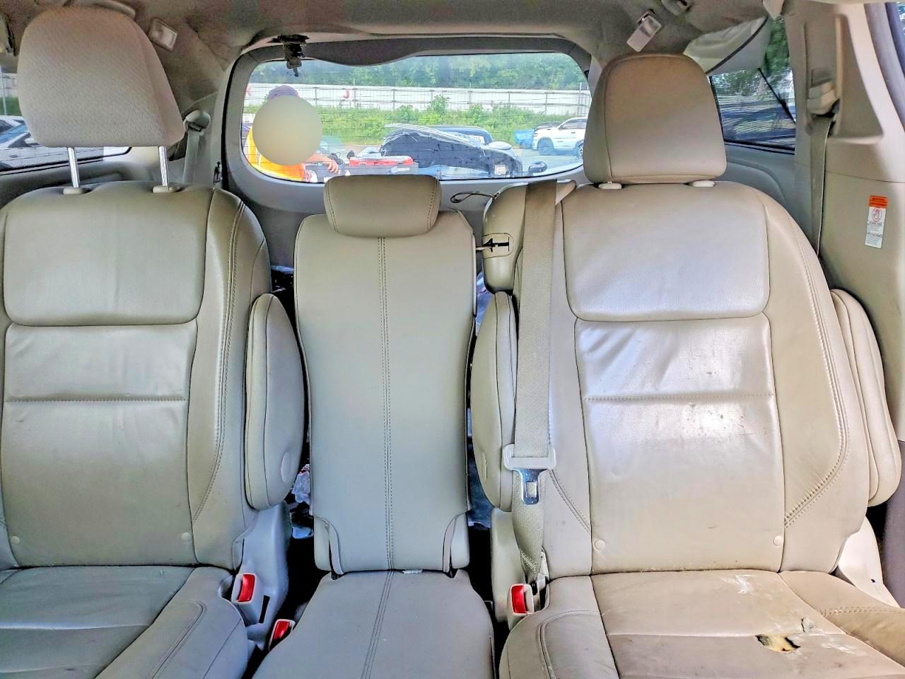 2015 TOYOTA SIENNA