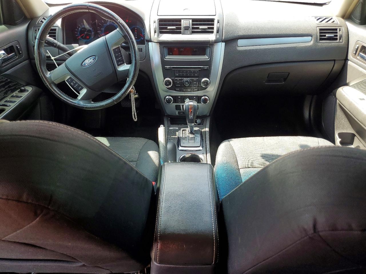 2011 FORD FUSION