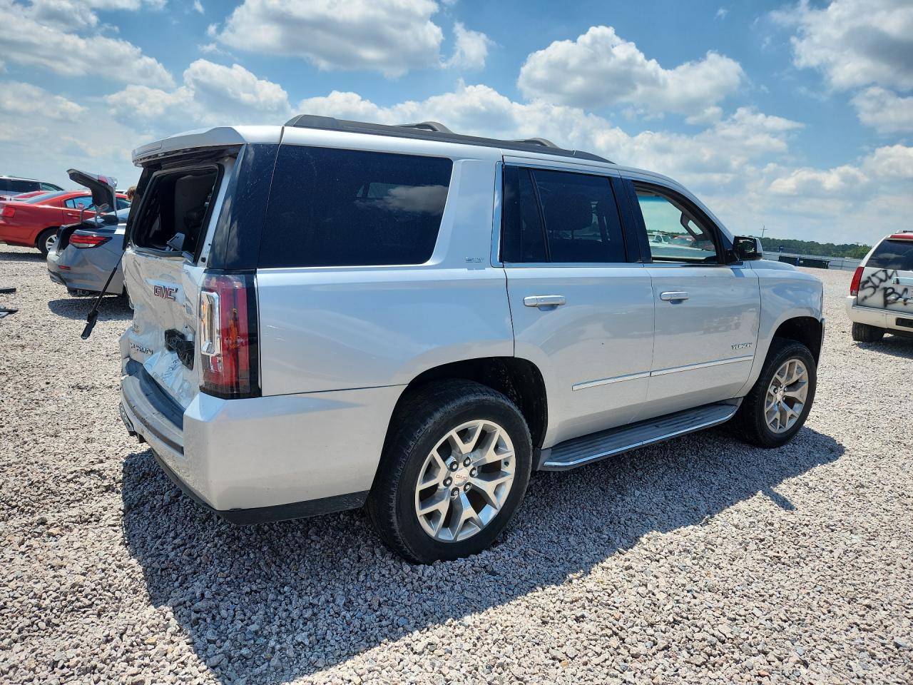 2015 GMC YUKON