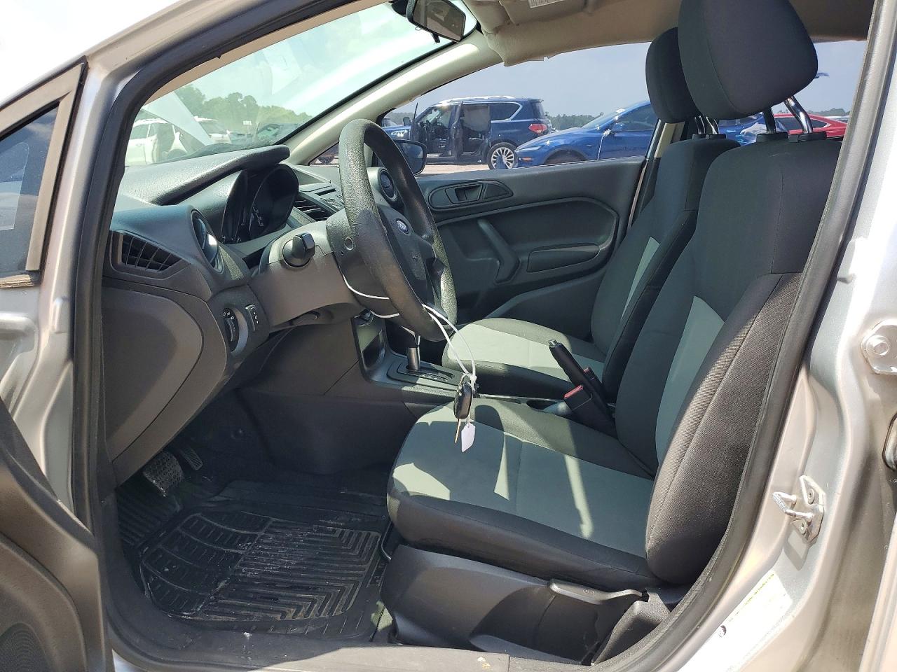 2016 FORD FIESTA