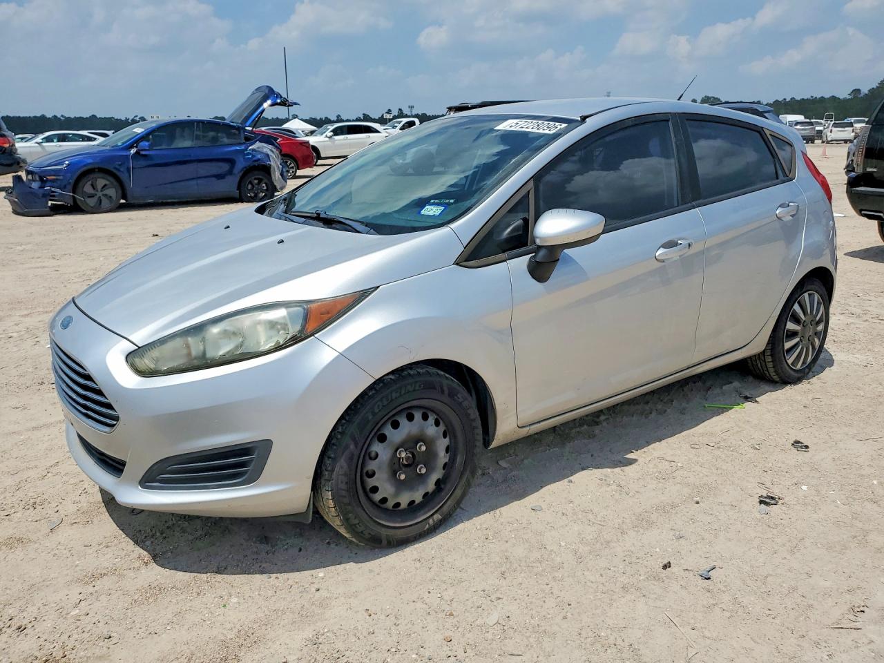 2016 FORD FIESTA