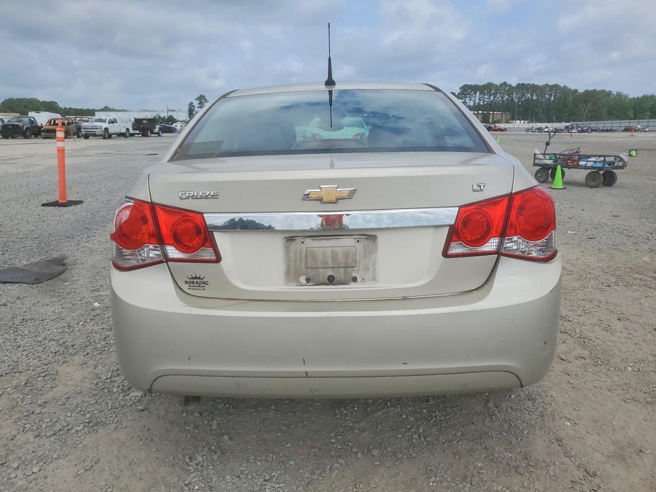 2014 CHEVROLET CRUZE