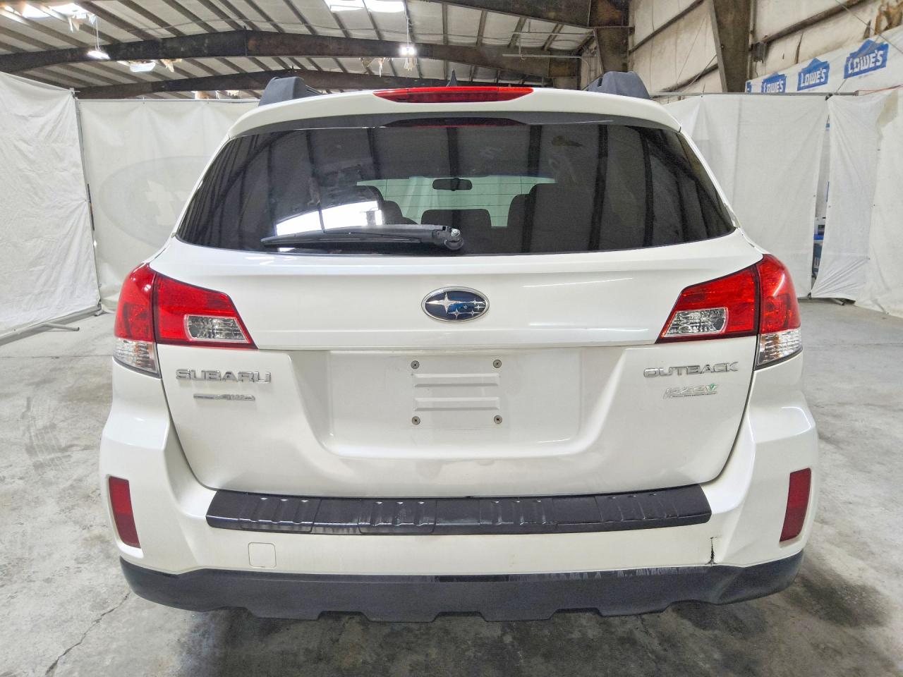 2014 SUBARU OUTBACK