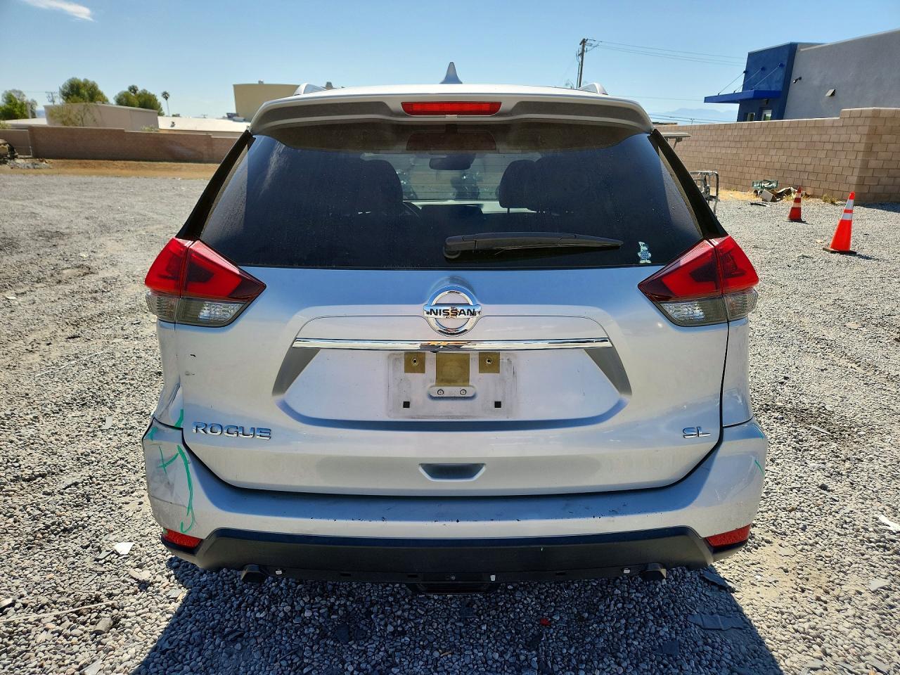 2018 NISSAN ROGUE