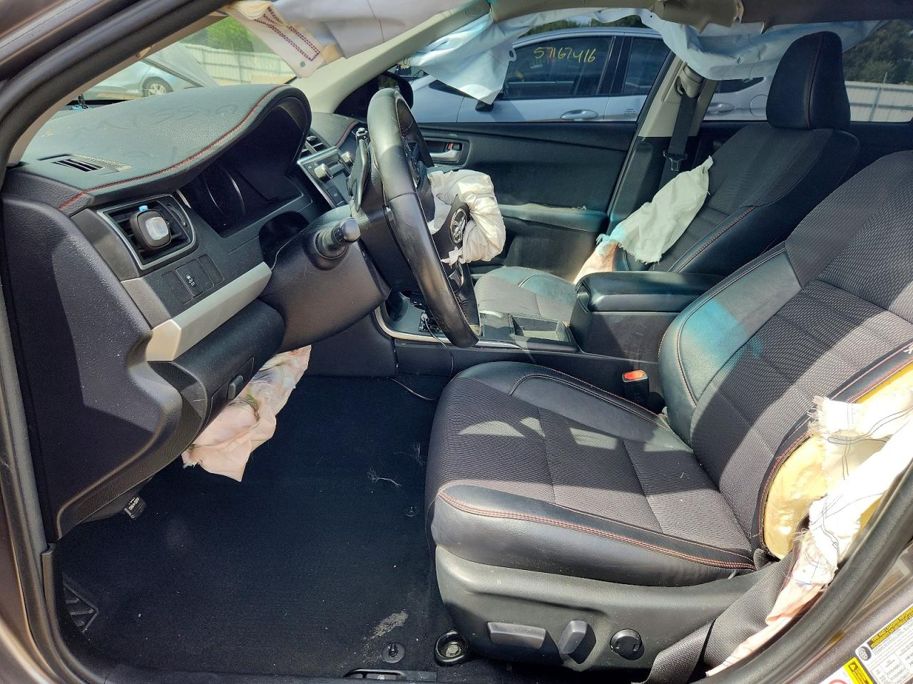 2017 TOYOTA CAMRY