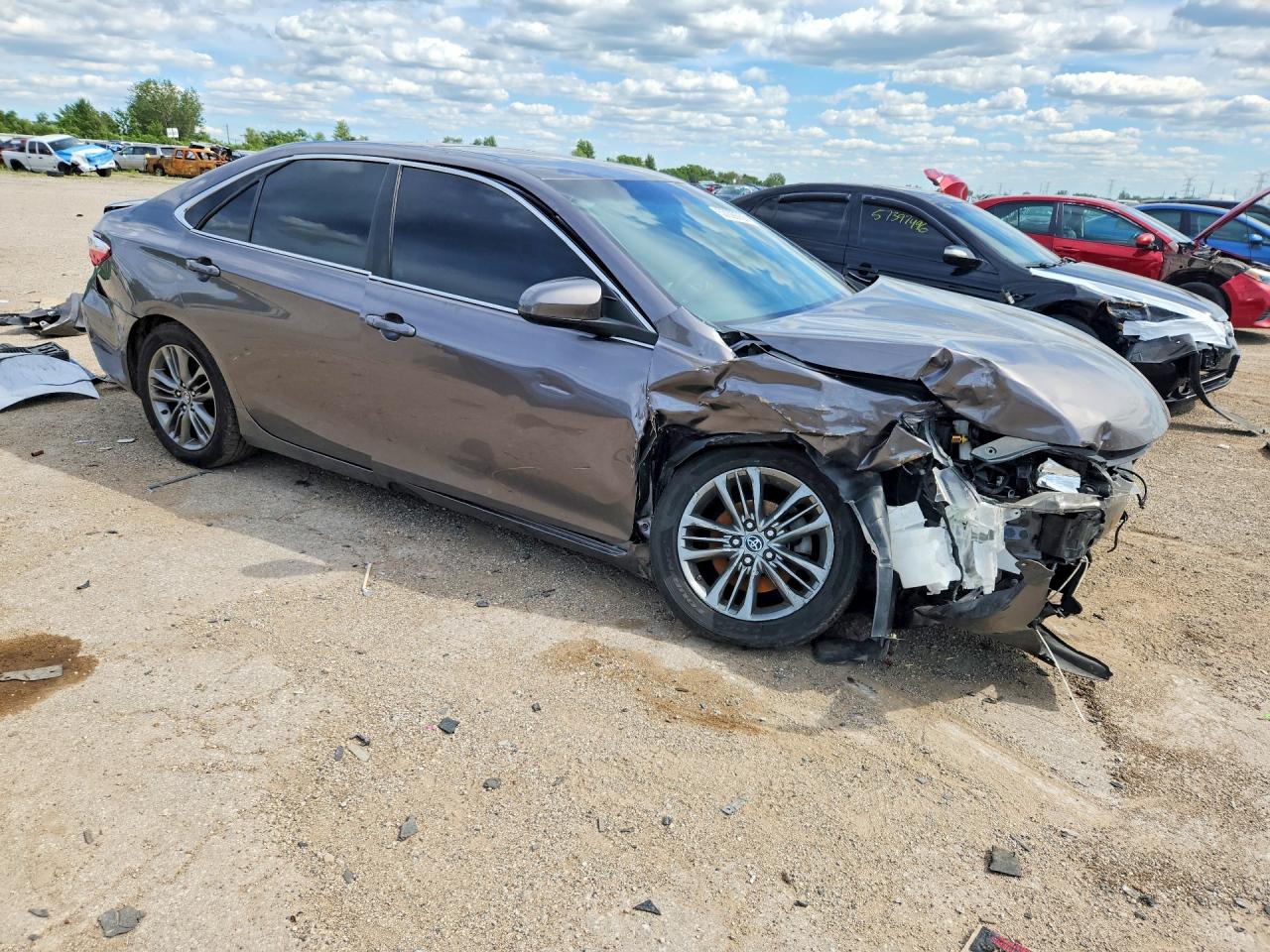 2017 TOYOTA CAMRY