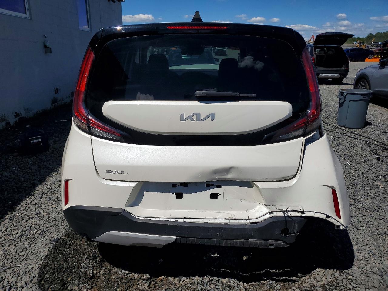 2023 KIA SOUL
