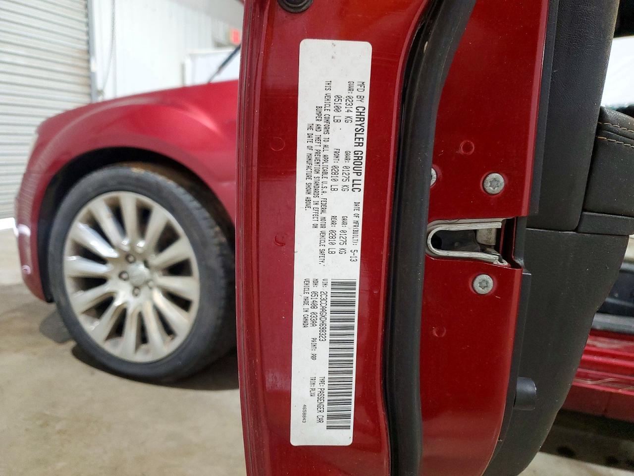 2013 CHRYSLER 300