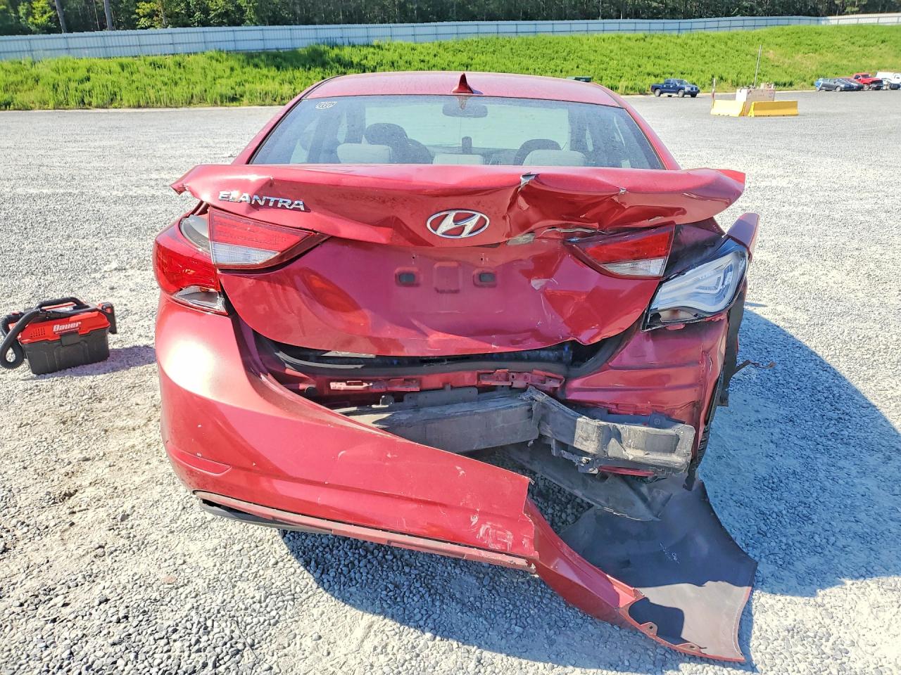 2015 HYUNDAI ELANTRA