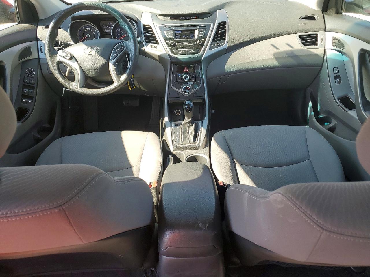 2015 HYUNDAI ELANTRA