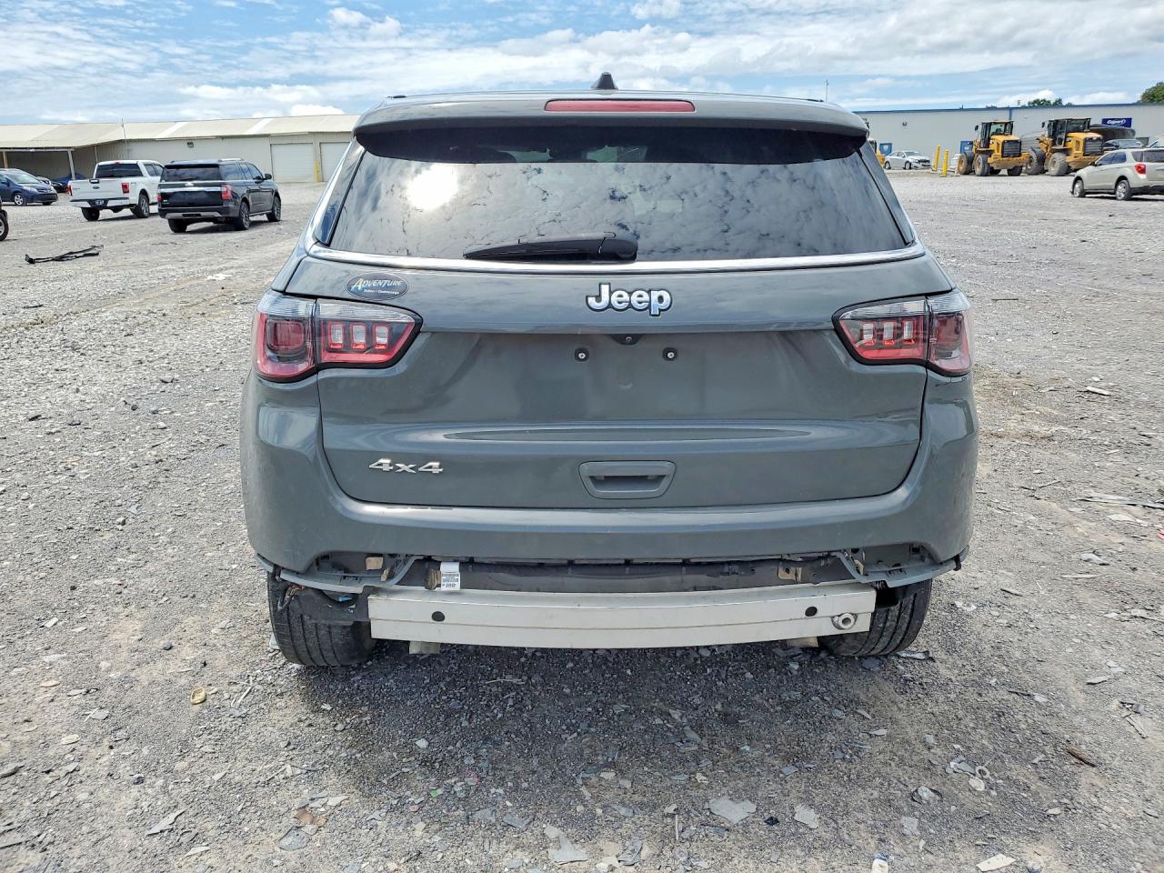 2023 JEEP COMPASS