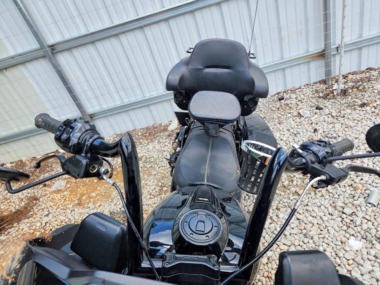 2024 HARLEY-DAVIDSON FL