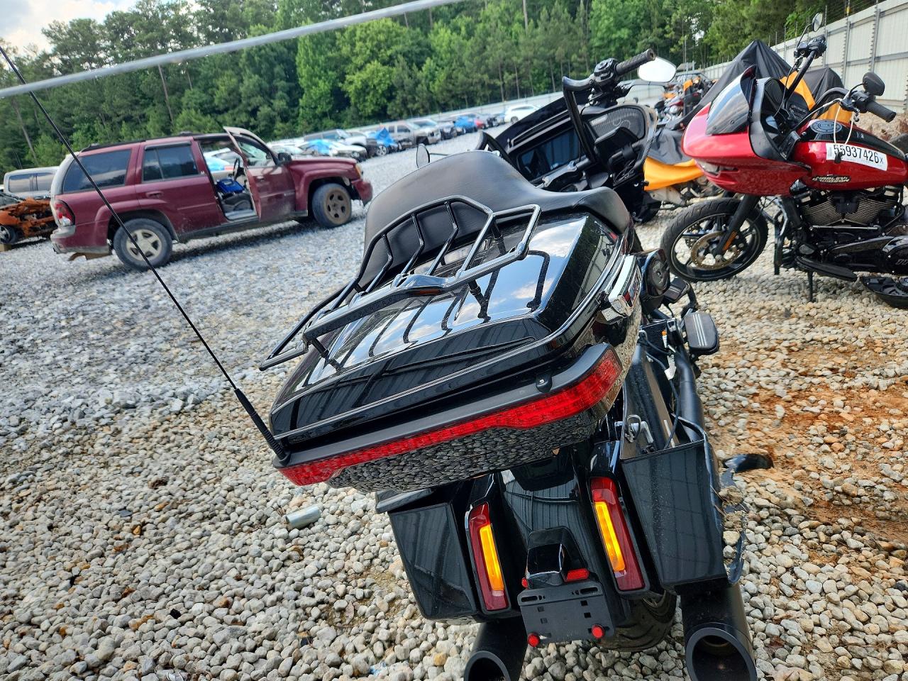 2024 HARLEY-DAVIDSON FL