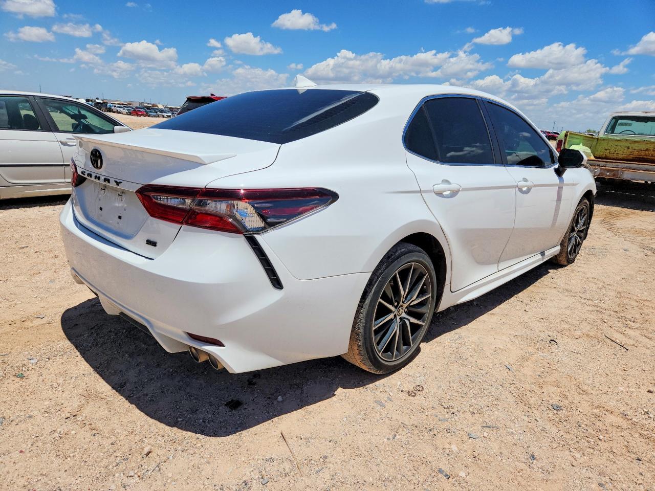 2021 TOYOTA CAMRY