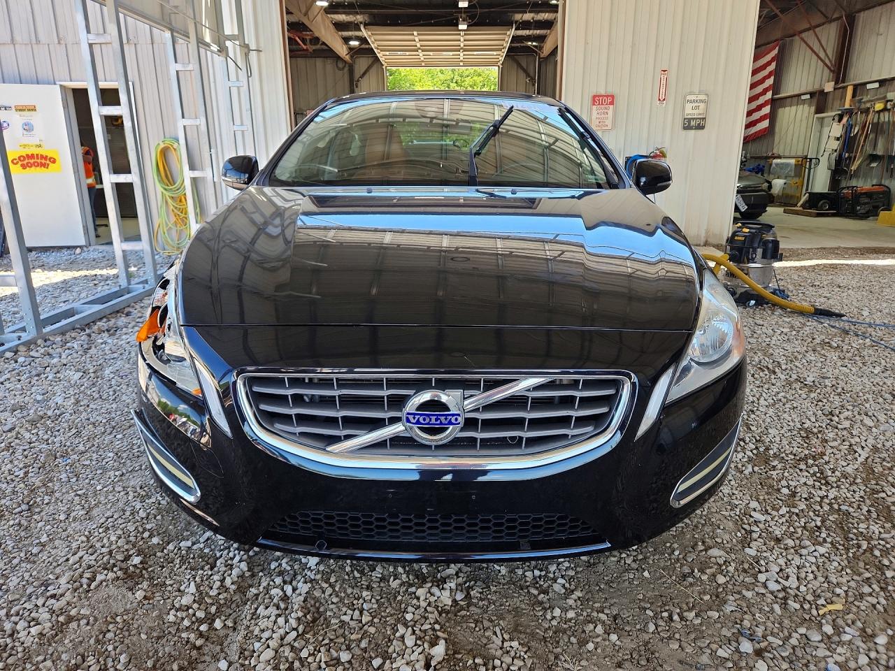2012 VOLVO S60