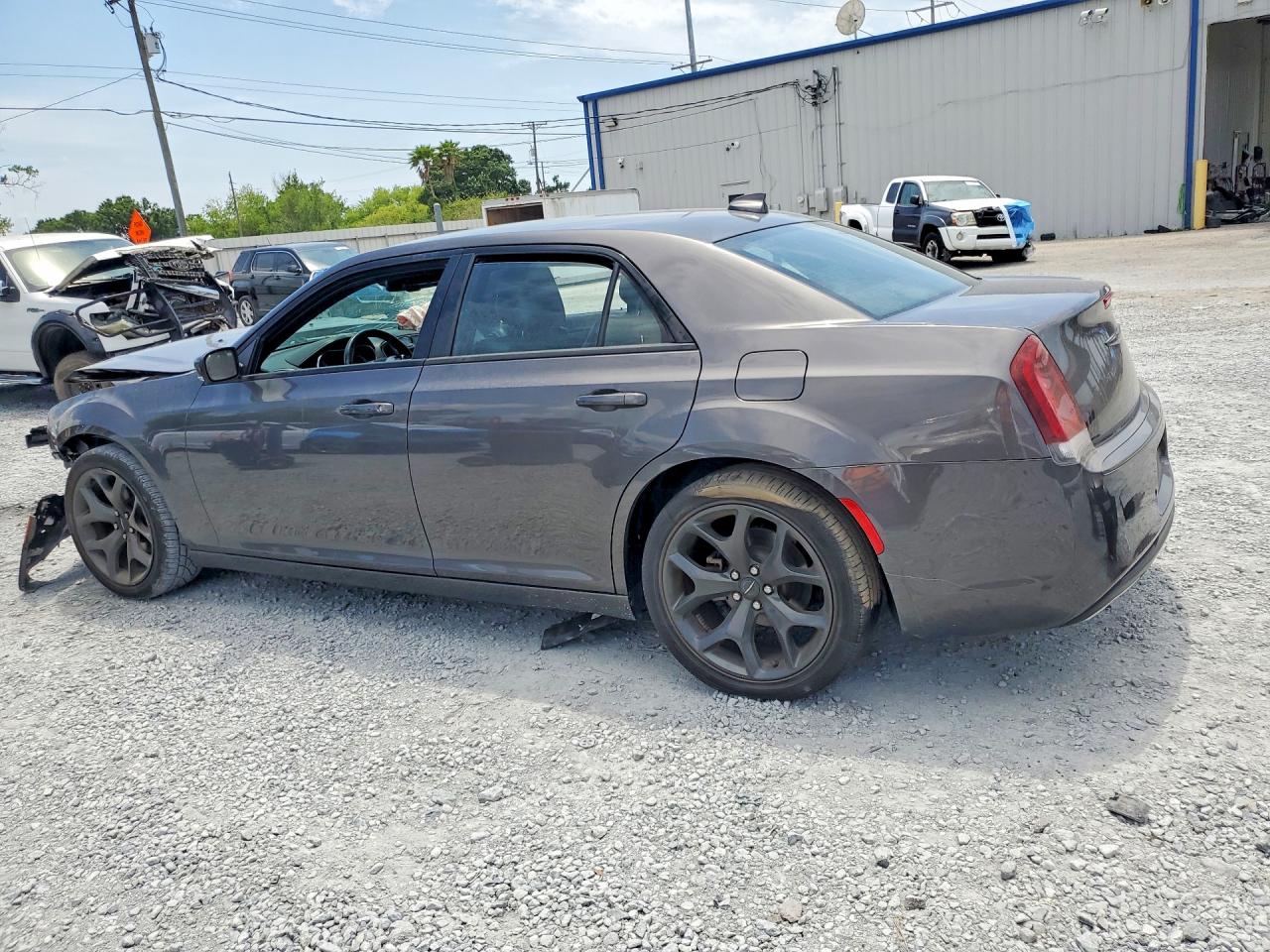 2021 CHRYSLER 300