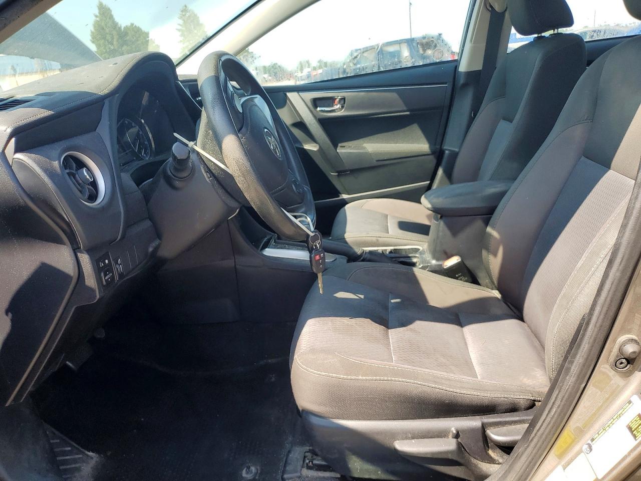 2017 TOYOTA COROLLA