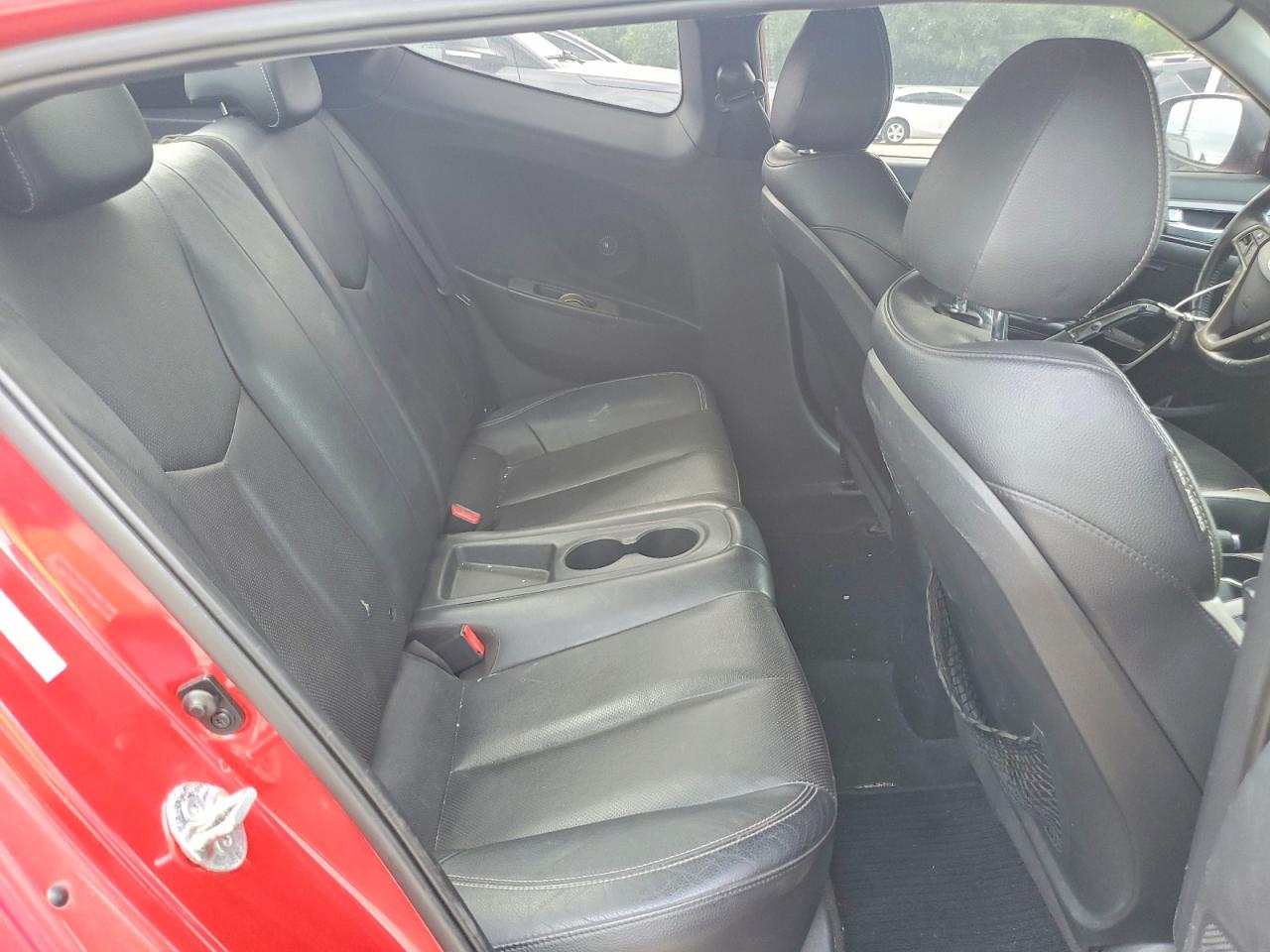 2013 HYUNDAI VELOSTER