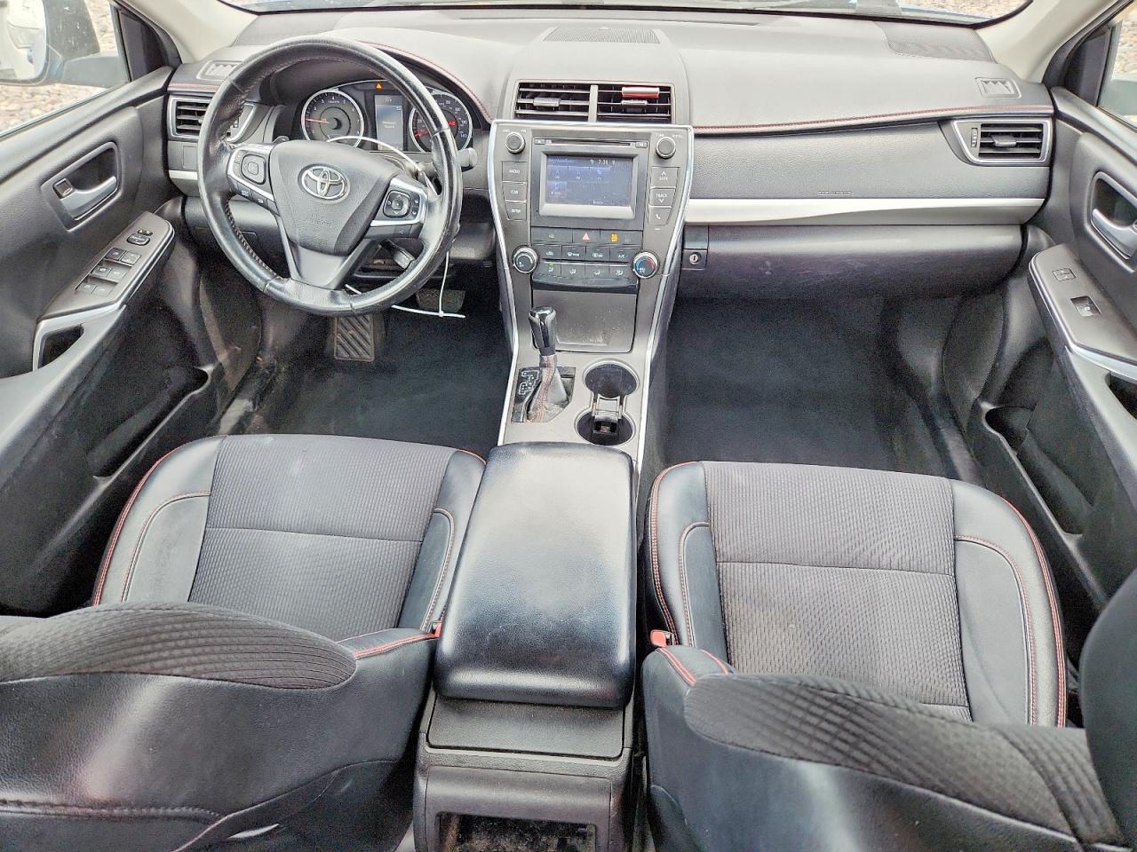 2017 TOYOTA CAMRY