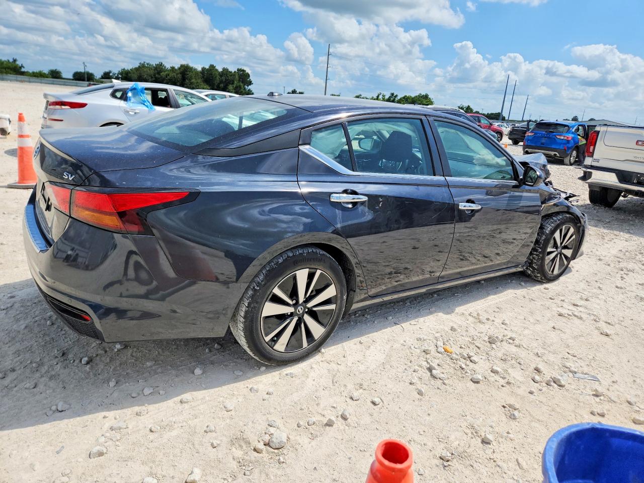 2022 NISSAN ALTIMA