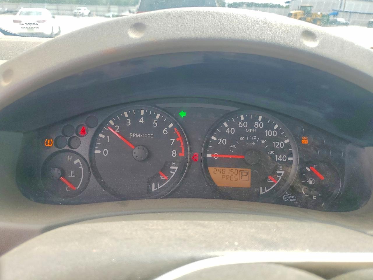 2011 NISSAN FRONTIER