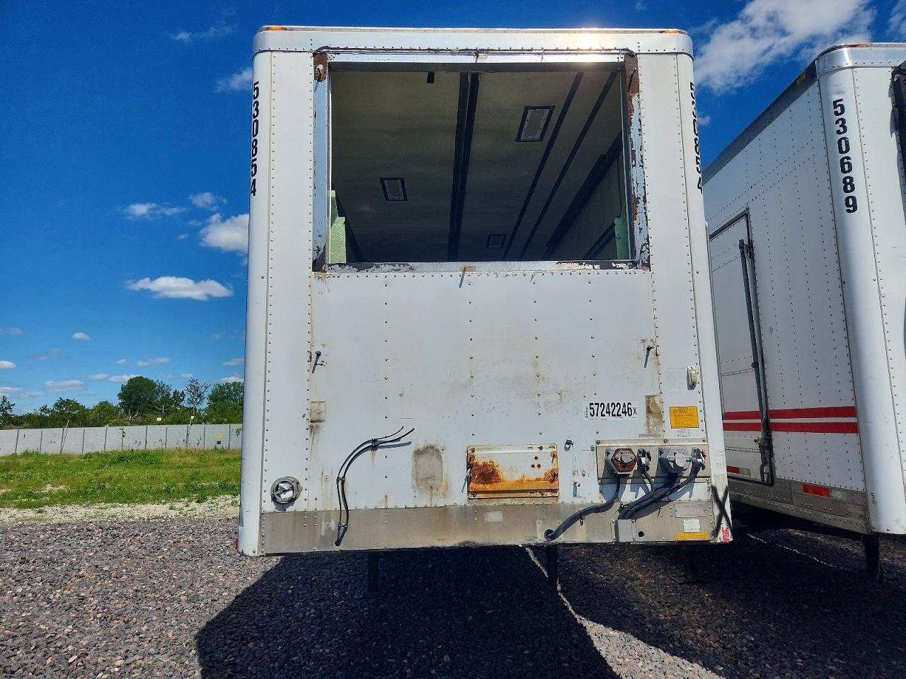 2011 UTILITY TRAILER MANUFACTURE TRAILER