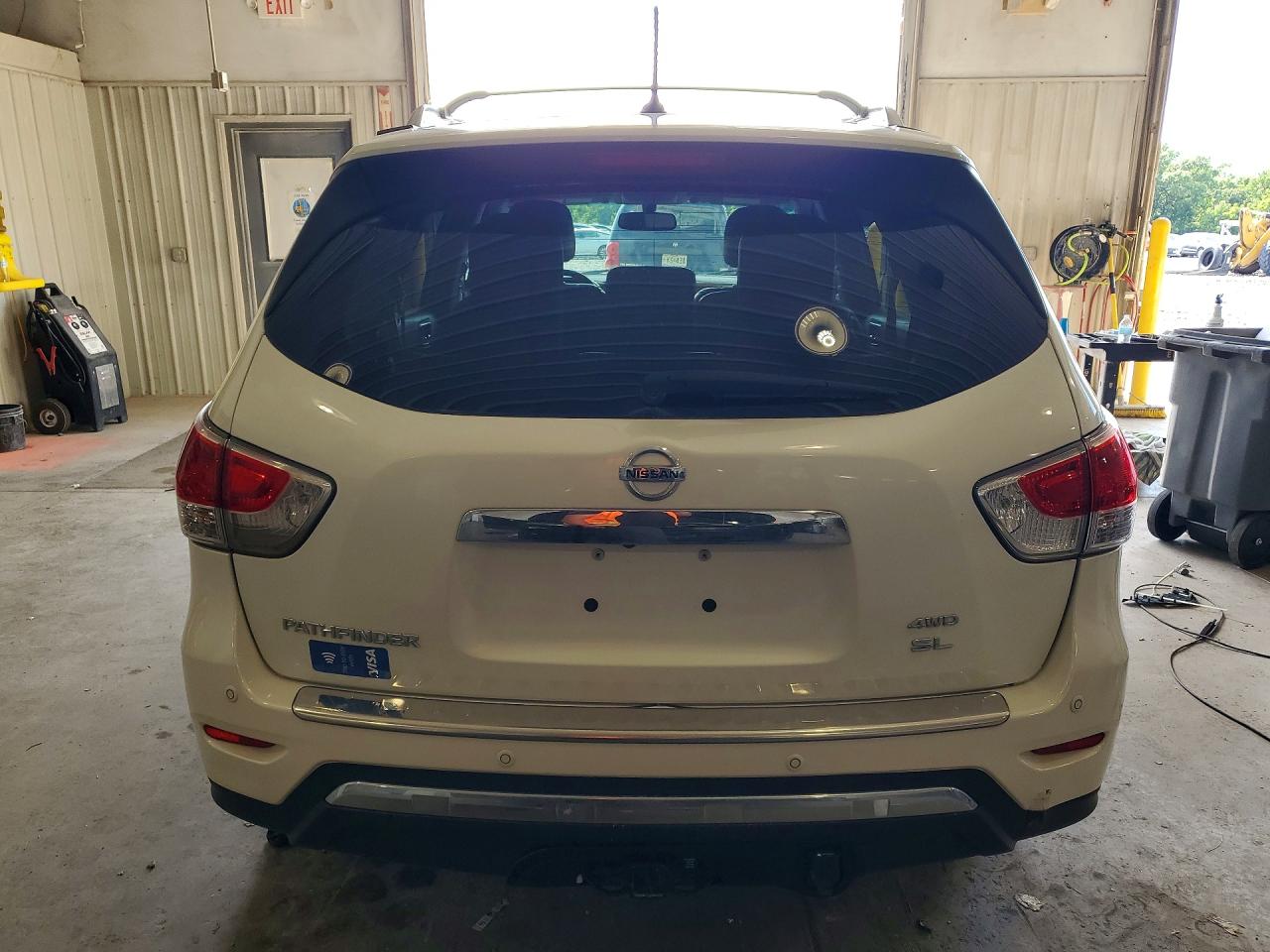 2016 NISSAN PATHFINDER