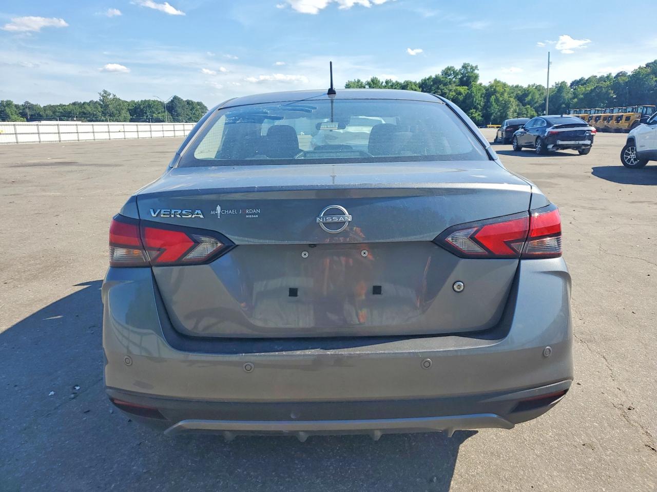 2024 NISSAN VERSA