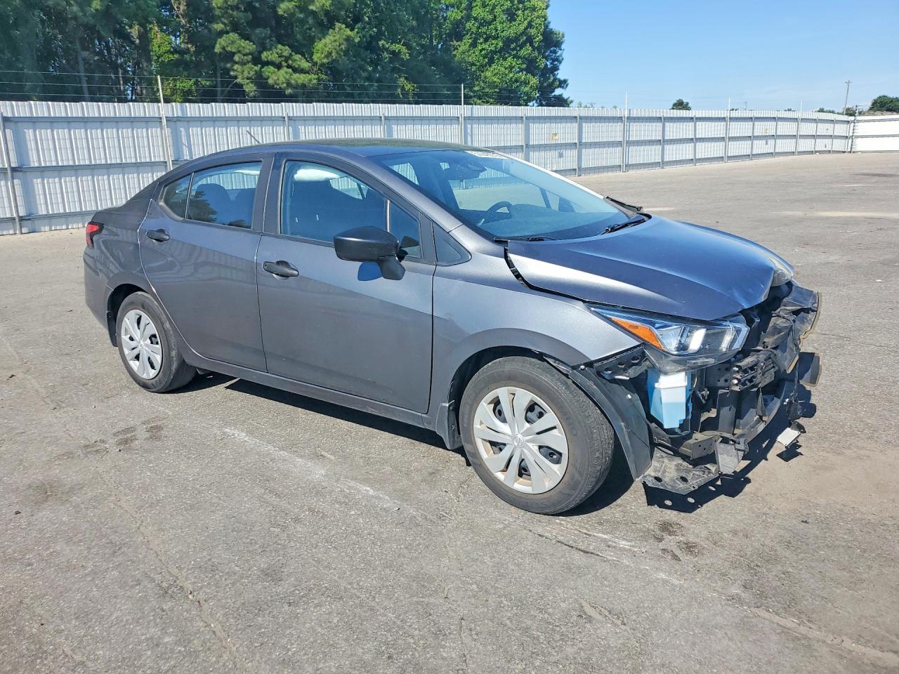 2024 NISSAN VERSA