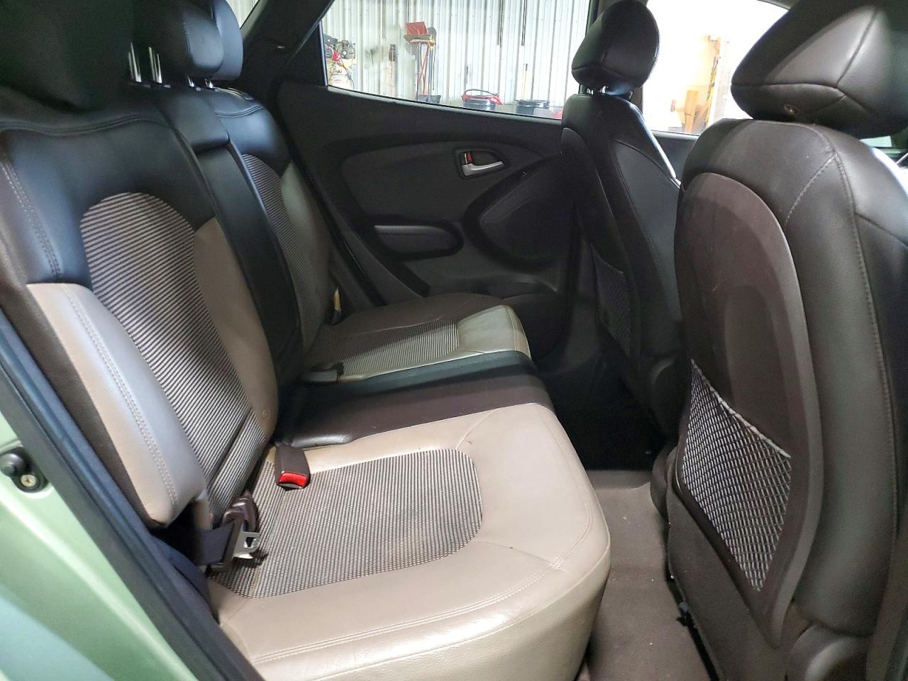2011 HYUNDAI TUCSON