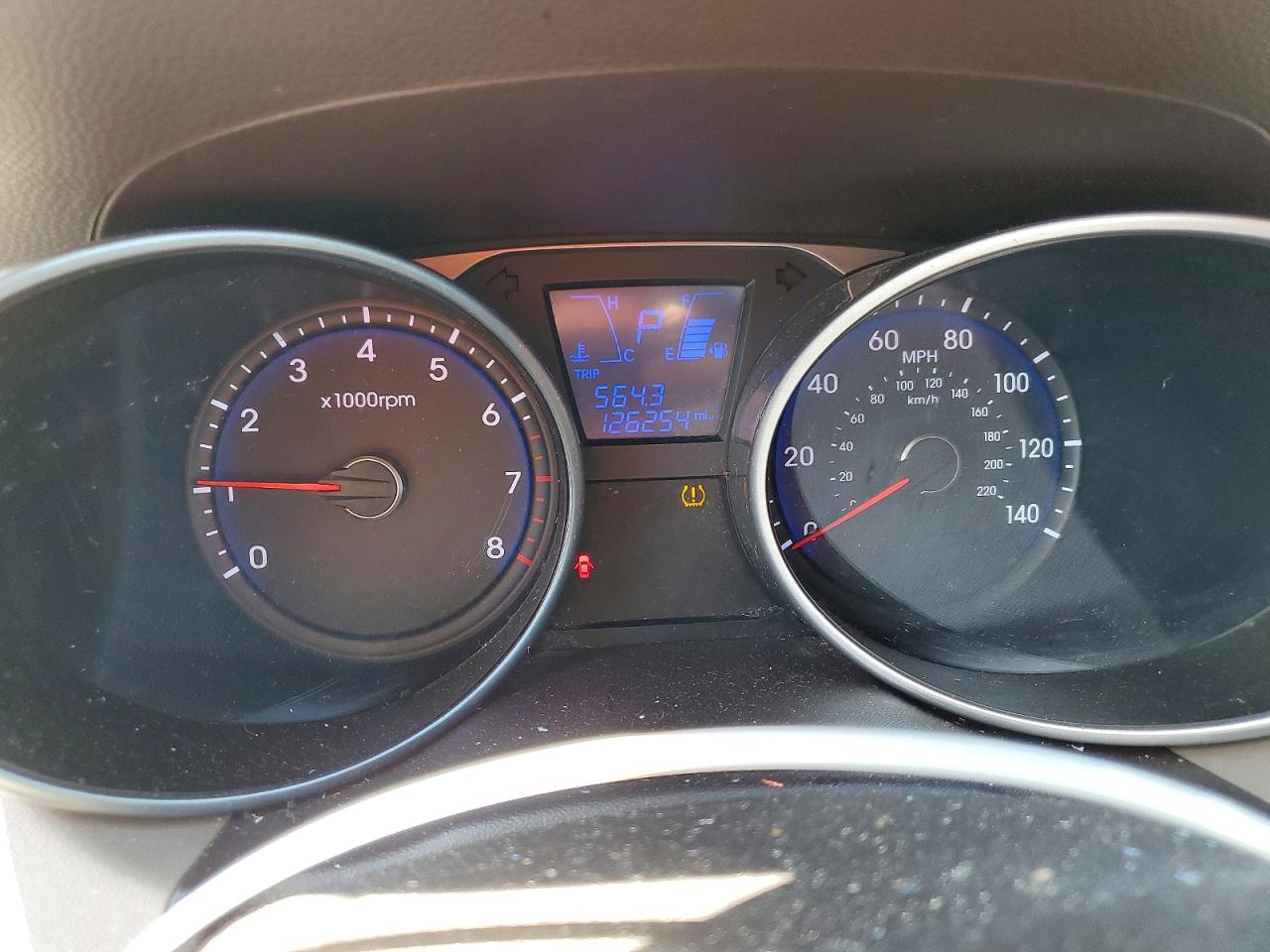 2011 HYUNDAI TUCSON